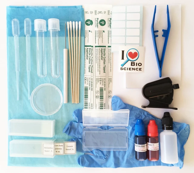 Main image of Rs' Science All-in-One Microscope Slide Preparation Kit, 40 Pieces
