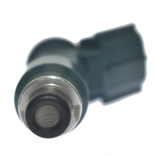 Alt view image 4 of 7 - 23250-31010 Fuel Injector for General Cargo