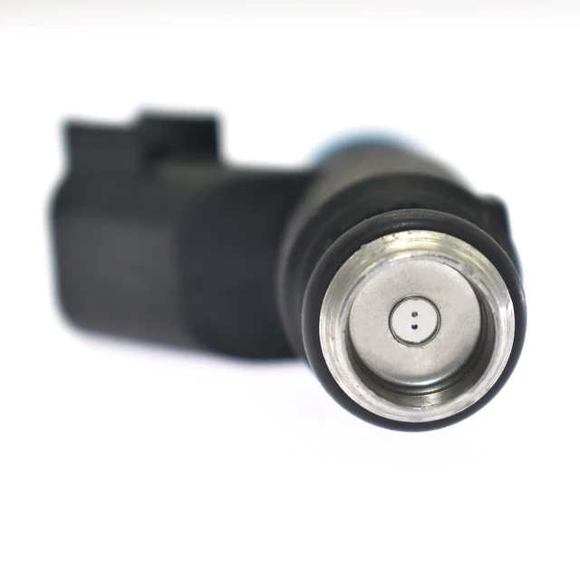 Alt view image 2 of 6 - 12592648 Fuel Injector