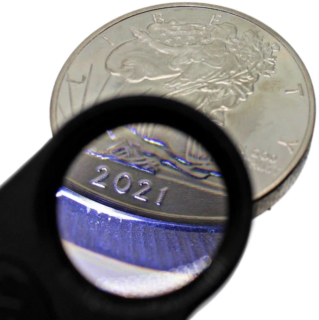 Alt view image 6 of 7 - 30X 60X Illuminated Jewelers Eye Loupe Foldable Magnifier Bright LED Light Gold