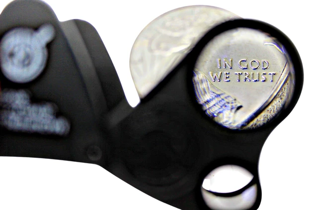Alt view image 7 of 7 - 30X 60X Illuminated Jewelers Eye Loupe Foldable Magnifier Bright LED Light Gold