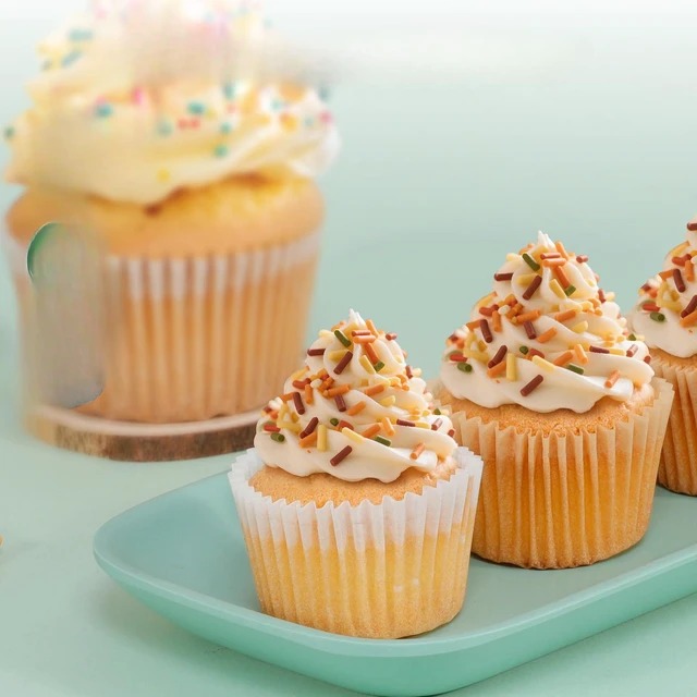 Alt view image 2 of 7 - Parchment 400pcs Mini Cupcake Liners for Baking Small Muffin Liners | Unbleached, Non-Stick & Easy Release, Natural EU Parchment Paper Mini Baking Cups - Perfect for mini Muffins & Cupcakes