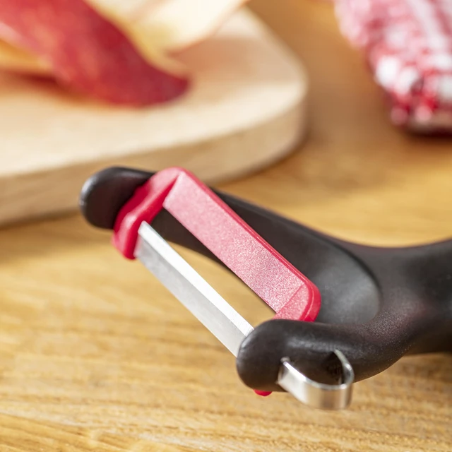 Alt view image 4 of 5 - Ingenio k2071814 Fruit and Vegetable Peelers