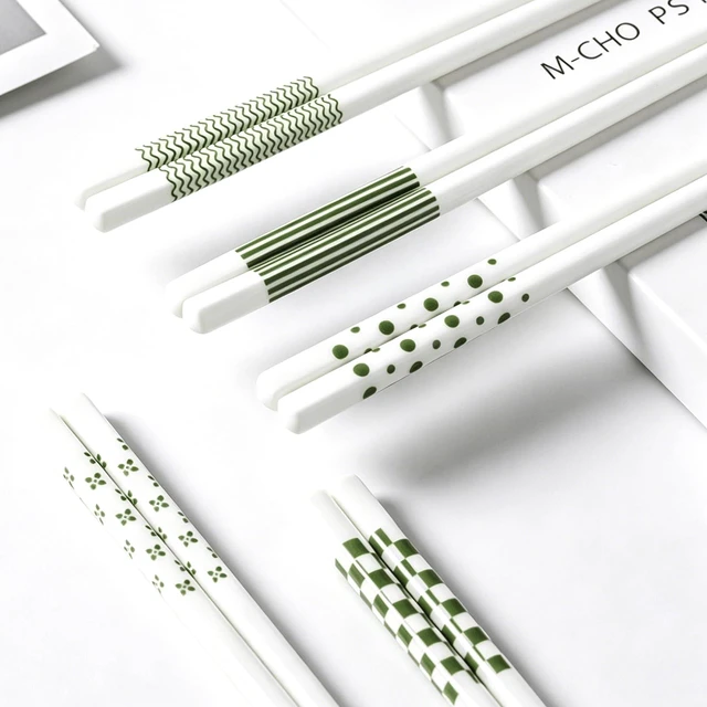 Main image of 5 Pairs Ceramic Chopsticks,9.65inch High-grade Bone Porcelain Chinese Chopsticks,Reusable chopsticks are suitable for Chinese and Japanese food, takeaway (GREEN)