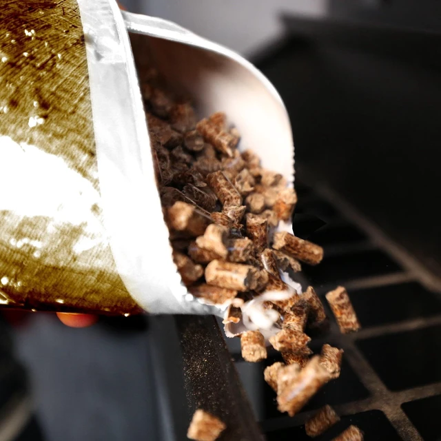Alt view image 4 of 5 - Expert Grill Five Star Blend Wood Pellets 20lb