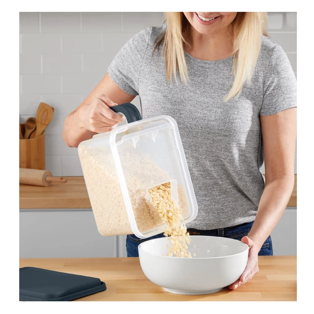Alt view image 2 of 6 - Mainstays Plastic Food Storage Canister with Handle and Pour Spout, 21 Cups, Clear with Gray Lid
