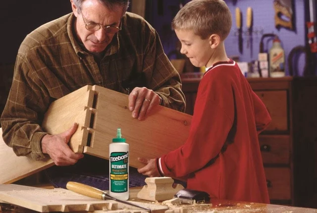 Alt view image 2 of 3 - Titebond 1414 16 Oz Tan Titebond® III Ultimate Wood Glue
