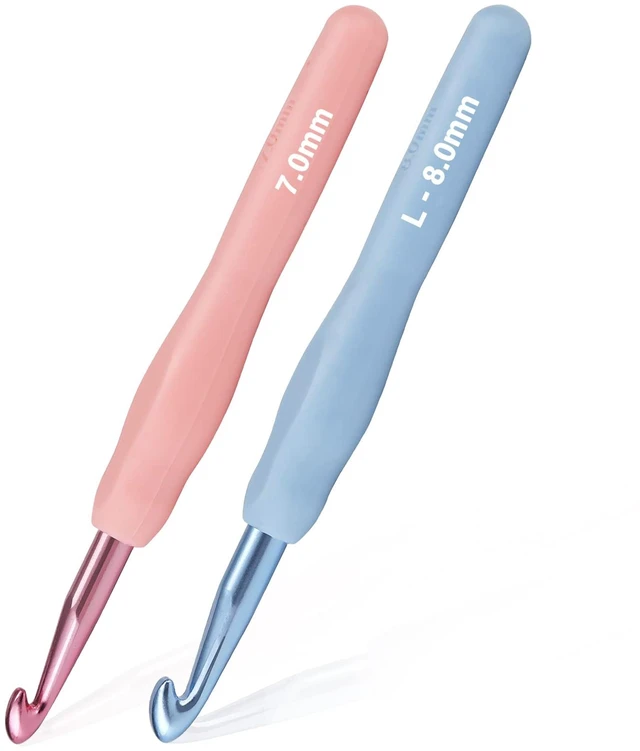 Main image of YOJOB 2-Pack Size 7.0mm, L / 8.0mm Crochet Hooks, Ergonomic Crochet Hook