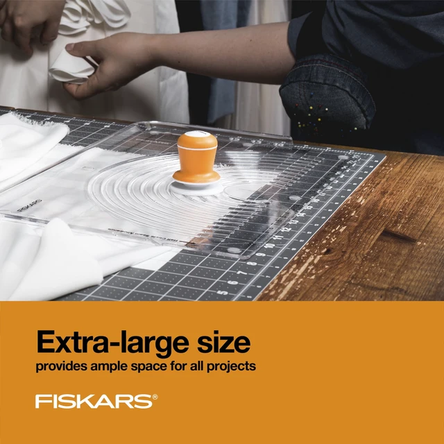 Alt view image 3 of 6 - Fiskars 24" x 36" Self-Healing Double-Sided Cutting Mat, Gray and White