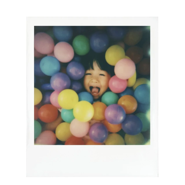 Alt view image 6 of 7 - Color Film for 600 (8 Photos) (6002) (Pack of 2)