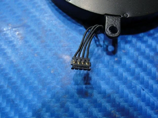 Alt view image 3 of 5 - Cpu cooling fan for Pro A1286 15 inches 2008 MB470LL/A Right 661-4951 #1