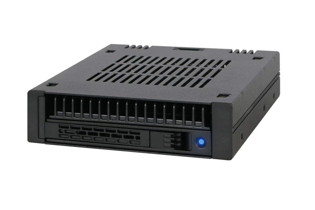 Alt view image 6 of 10 - ICY DOCK 1 Bay 2.5 SAS/SATA HDD/SSD Tool-Less Enclosure for External 3.5" Bay ^^ ExpressCage MB741SP-B