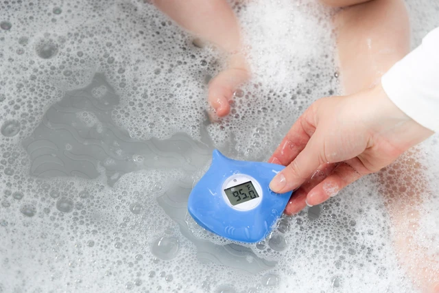 Alt view image 6 of 7 - Stingray Baby Bath Thermometer for Newborns & Infants | Accurate and Instant High and Low Digital Reads, Floating Silicone Safety Thermometer, Newborn Registry Must Haves, Blue