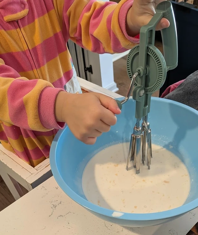 Alt view image 3 of 5 - Manual Rotary Egg Beater | Double Head Whisk | Hand Crank Whipper for Eggs, Cream and Batter