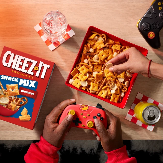 Alt view image 5 of 5 - Cheez-It Original Snack Mix, Lunch Snacks, 17.8oz