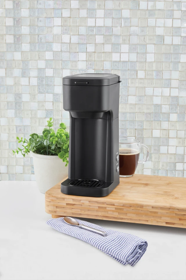 Alt view image 5 of 6 - Mainstays Black Dual Brew Coffee Maker, Single Serve, Auto Shutoff, 14 oz Reservoir