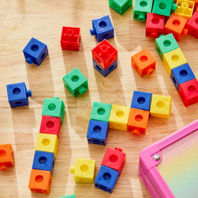 Alt view image 6 of 6 - Pen+Gear Connecting Cubes Math & Counting Toy, 100 Pieces, Ages 5+