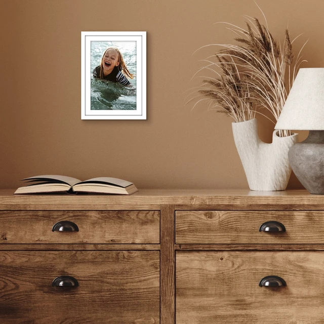 Alt view image 4 of 5 - Americanflat 5x7 Picture Frame with Shatter-Resistant Glass and 4x6 Mat, Streamline, White