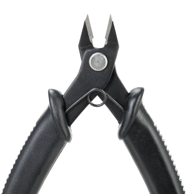 Alt view image 4 of 6 - Hyper Tough 5in Flush Cutter