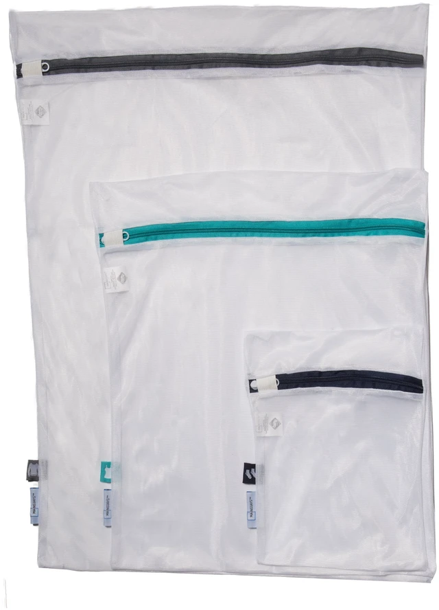 Main image of Mainstays 3 Piece Mesh Wash Bag Set, White, 12" X 8" - 28" X 20"