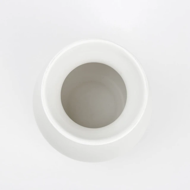 Alt view image 4 of 6 - Mainstays 2-Pack Ceramic Tabletop Vase, White, 8in