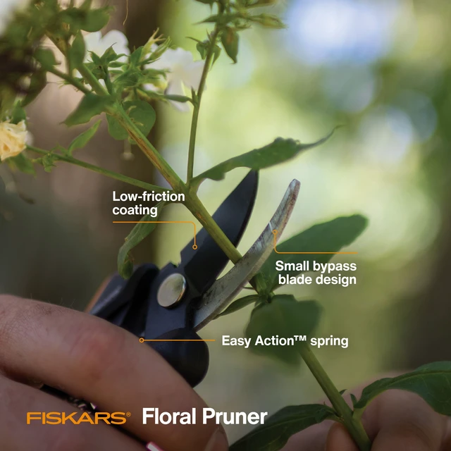 Alt view image 2 of 6 - Fiskars Bypass Floral Pruning Shears 1/2in Cut, Black/Orange