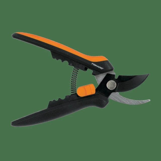Alt view image 3 of 6 - Fiskars Bypass Floral Pruning Shears 1/2in Cut, Black/Orange