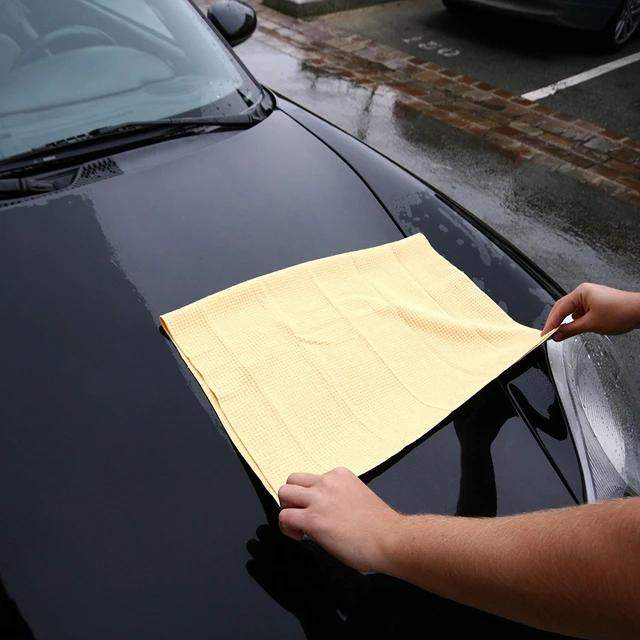 Alt view image 3 of 5 - Meguiar's X2000 Water Magnet Microfiber Drying Towel, 22 x 30 Inches, Automotive Care