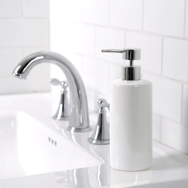 Alt view image 4 of 5 - Mainstays Basic Ceramic Lotion Pump White