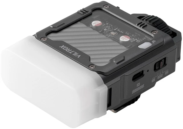 Main image of VILTROX TTL Flash for Fujifilm, 1800mAh On Camera Flash for Fuji, 26W/s 6500K Small Flash for Camera, GN16 Mini Flash, 1s Recycle Time, with Softbox (Spark Z3-F, Gray)
