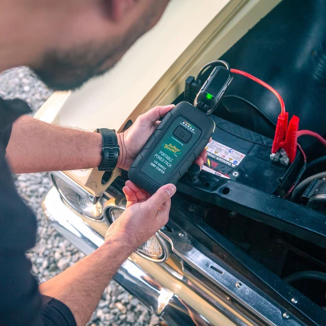 Alt view image 5 of 6 - Battery Tender 600 AMP Lithium Jump Starter for 12V Batteries in Gas and Diesel Engines Up to V6-6400mAh Portable Emergency Power Station - 030-1000-WH