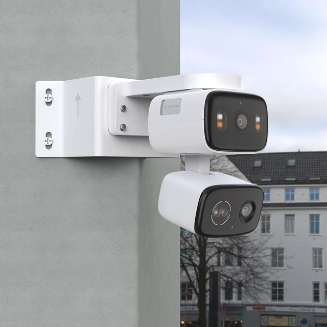 Alt view image 7 of 7 - Koroao Corner Mount Bracket Compatible with TP-Link Tapo C246D/C236/C216/C217/C113/C420/C400/C400 KIT/C460 Cameras(White)