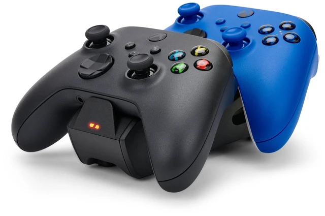 Main image of Duo Charging Station for Xbox Series X|S - Black