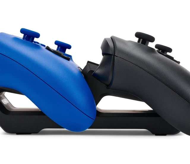 Alt view image 3 of 7 - Duo Charging Station for Xbox Series X|S - Black
