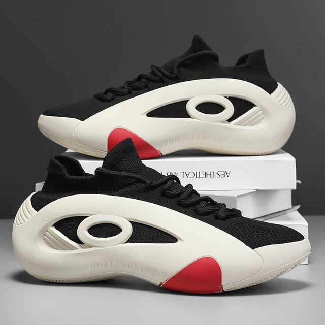 Alt view image 6 of 7 - New summer high-end men's shoes, trendy and versatile, with mesh upper, breathable and thick sole, suitable for teenagers' running, sports and casual wear.