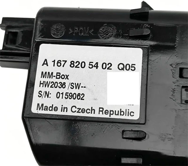 Alt view image 4 of 5 - A1678205402 Type-C USB Hub Integrated line Interface 1pc