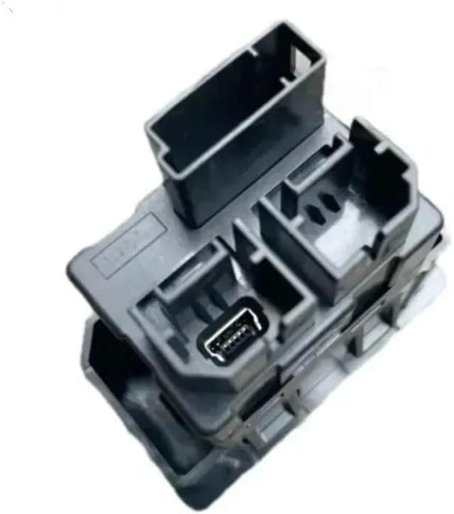 Alt view image 4 of 4 - HC3T-14F014- Sync 2 to 3 USB Hub Dual USB Type-C