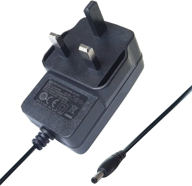 Alt view image 3 of 3 - Connekt Gear 4 Port Hub USB 3 - with UK Power Supply - Black