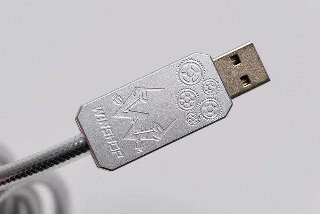 Alt view image 6 of 7 - Angry miao Split Dual 8K Gaming Cable AM Edition 1.6m(5.25 ft), High-Speed Dual Connection, Low Latency, Compatible with USB Type-C Devices, Durable Mesh Stellar White