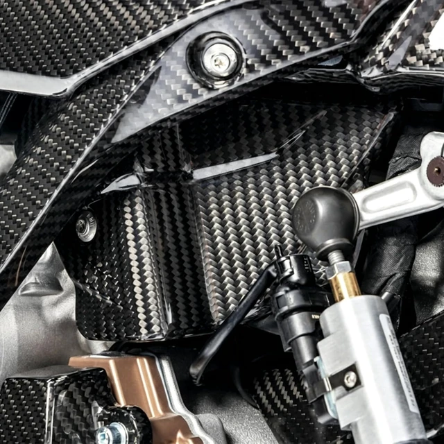 Alt view image 3 of 7 - S1000RR Cable Cover Carbon Fiber for BMW S1000RR 2019-2025 2026