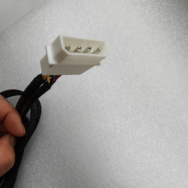 Alt view image 6 of 7 - The 5.0 MCIO 8X to 2 * U.2 (SFF-8639) Large Data Cable is Designed to Split the MCIO 8X (Eight Channel) Connection into Two U.2 (SFP-8639) Power connectors with a Maximum of 4 pins