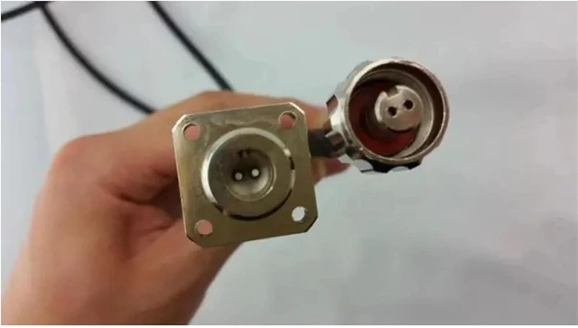 Alt view image 2 of 6 - Armored Jumper 2 cores ODC-LC SC FC 5.0mm TPU singlemode 1-50m Outdoor 30m 20m 10m SM 2C Female Male patchcord 2 fibers(30m,ODC Square-FC)
