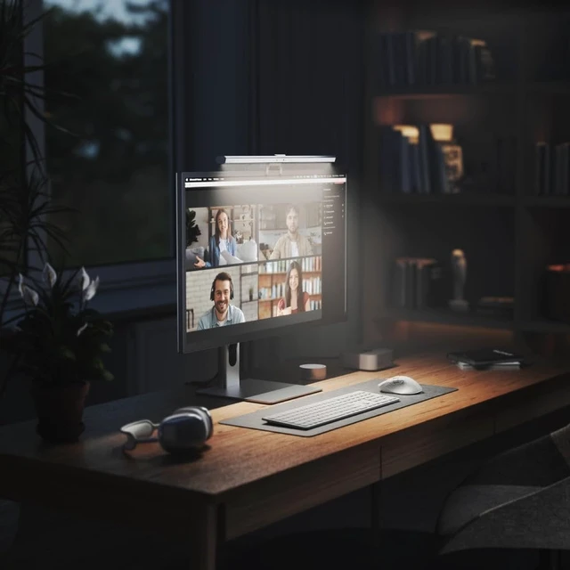 Alt view image 4 of 5 - Alogic Illuminate USB-C Light Bar with 4k Autofocus Webcam