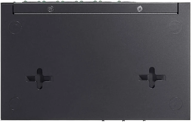 Alt view image 4 of 4 - Omada DS106P, 6-Port 10/100Mbps Unmanaged Desktop Switch with 4-Port PoE+
