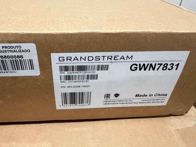 Alt view image 2 of 3 - Grandstream GWN7831