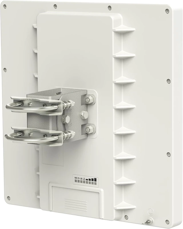Main image of Mikrotik QRT 5 RB911G-5HPnD-QRT-US Outdoor Flat Panel Antenna 24dBi