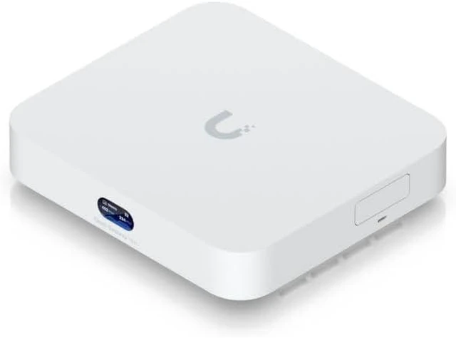 Main image of Max Cloud Gateway by Ubiquiti