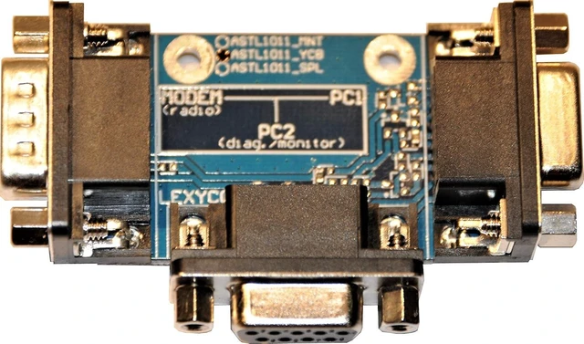 Alt view image 2 of 3 - Black Box 2-Port RS232 DB9 Passive Splitter