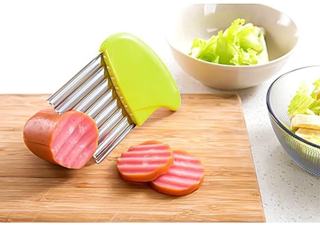 Alt view image 2 of 7 - Stainless Steel Crinkle Cutter, Heavy Duty Wavy Vegetable Slicer with Wooden Handle for Potatoes, Carrots, Fruits & Veggies, Manual Handheld Food Chopper & Kitchen Cutting Tool (Green)