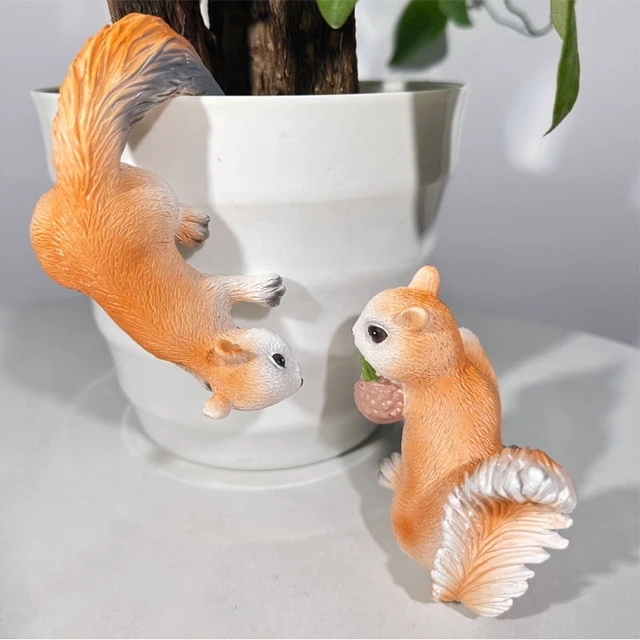 Alt view image 3 of 4 - 2pcs Creative Squirrel Hanging Planter Outdoor Garden Animal Fence Decor Durable Resin Flower Pot Decoration for Yard & Balcony